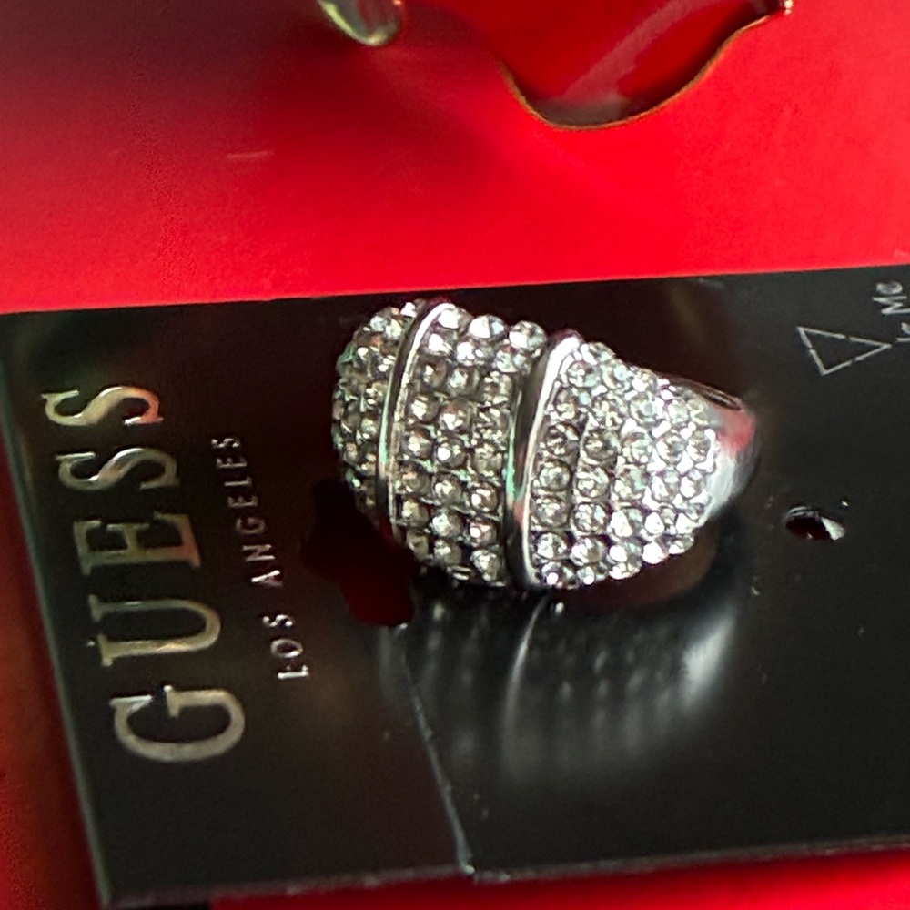 Guess Silver and Crystal Embellished Ring - Picture 7 of 8